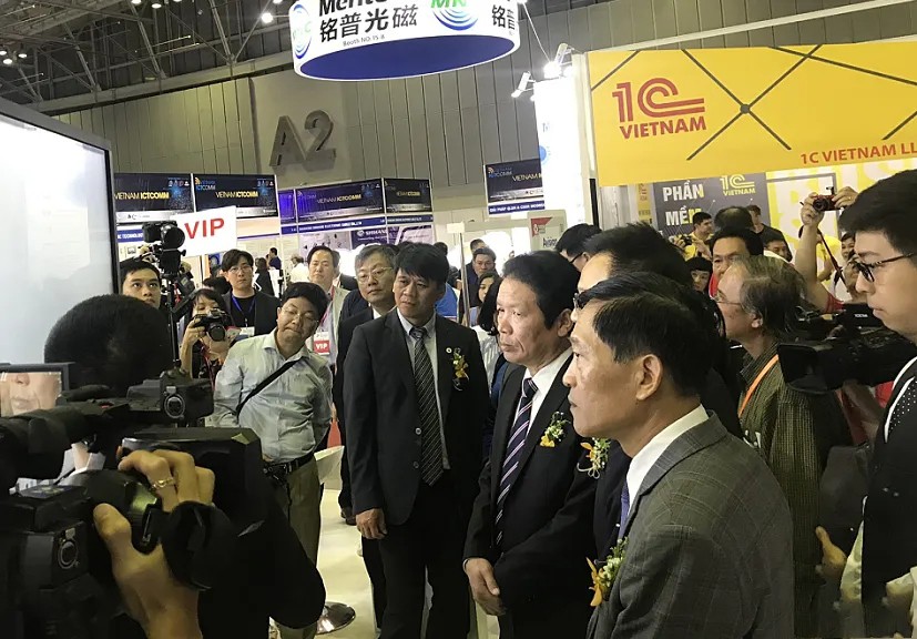 SUR-LINK hace una aparición destacada en ICT COMM Vietnam 2026, ¡lo que abre una nueva era de cableado inteligente! 